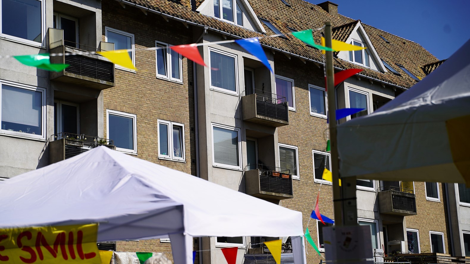 65B53255 Ed40 4B80 B850 391886736E16