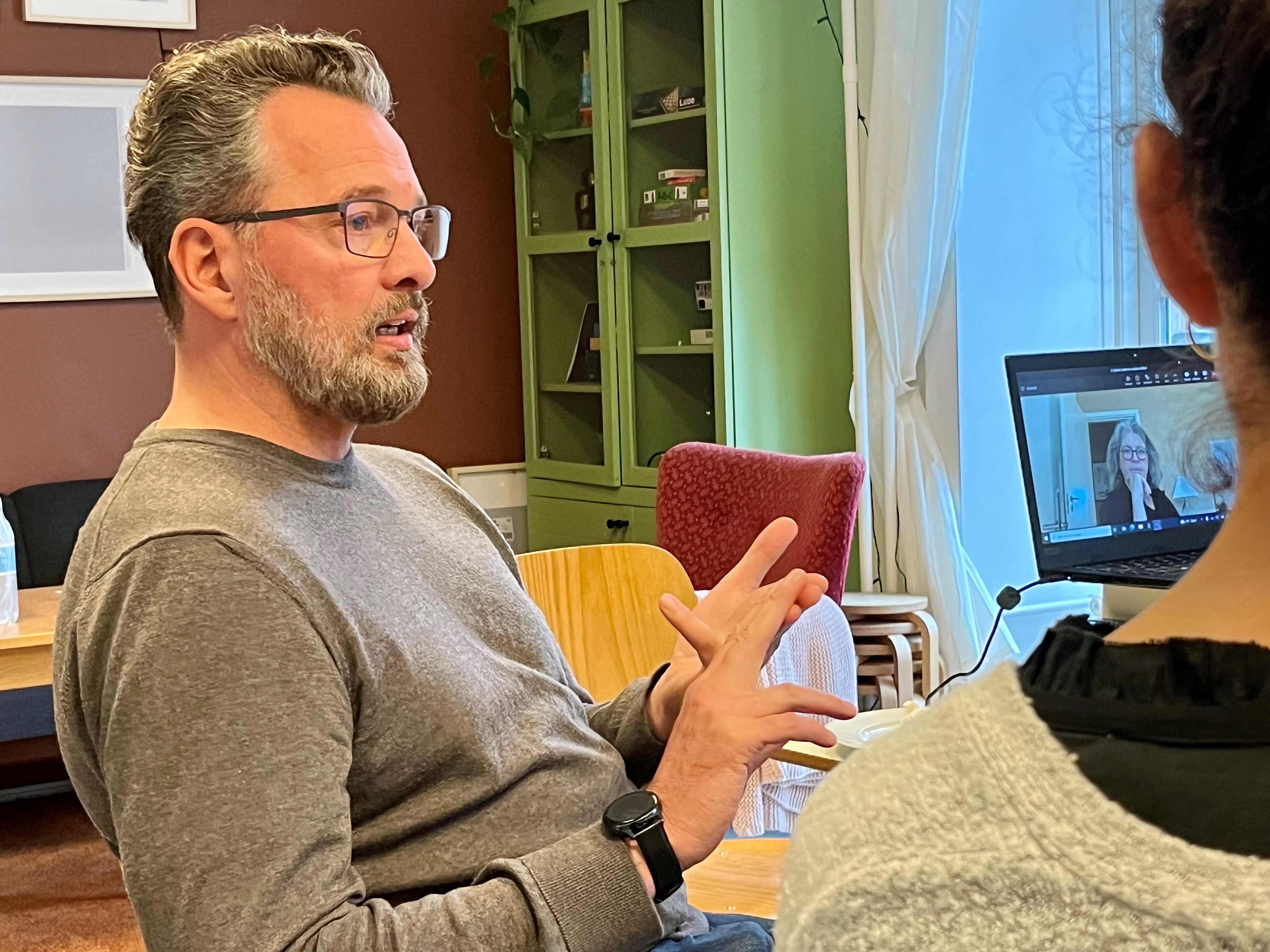 Jesper Konfliktmægler