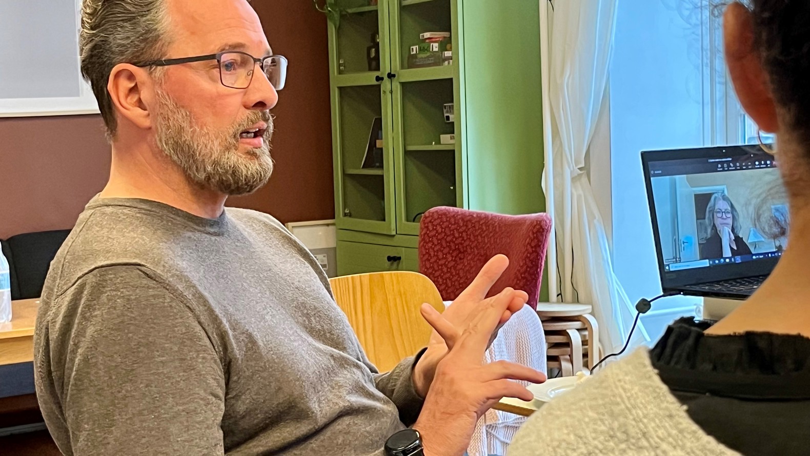 Jesper Konfliktmægler