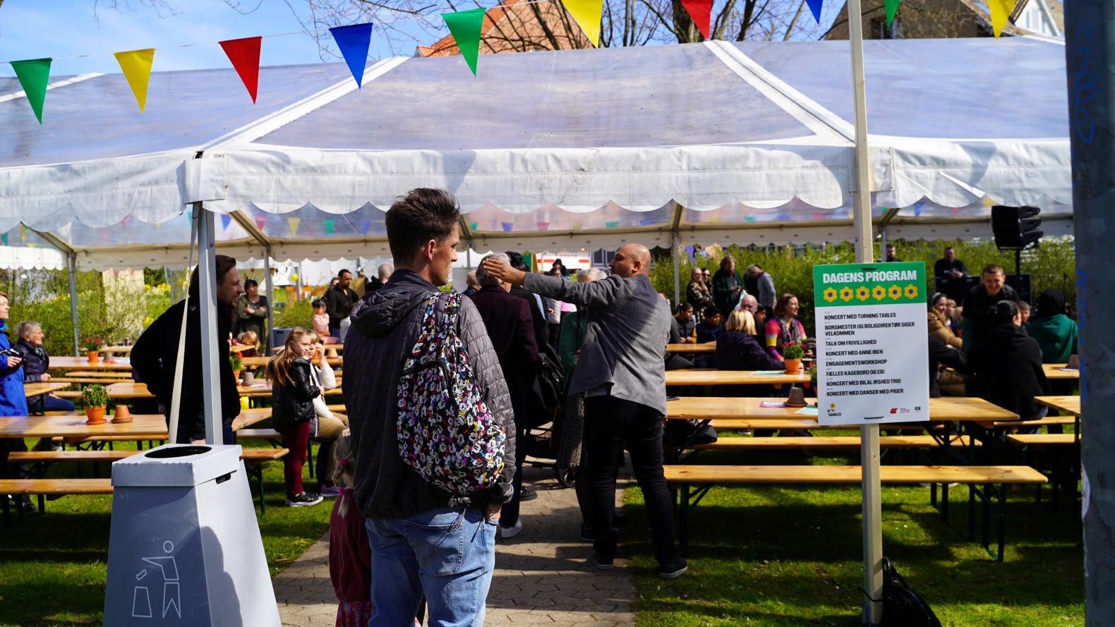 8A69223b 6A6a 4224 8F9d 0A3e139fb276