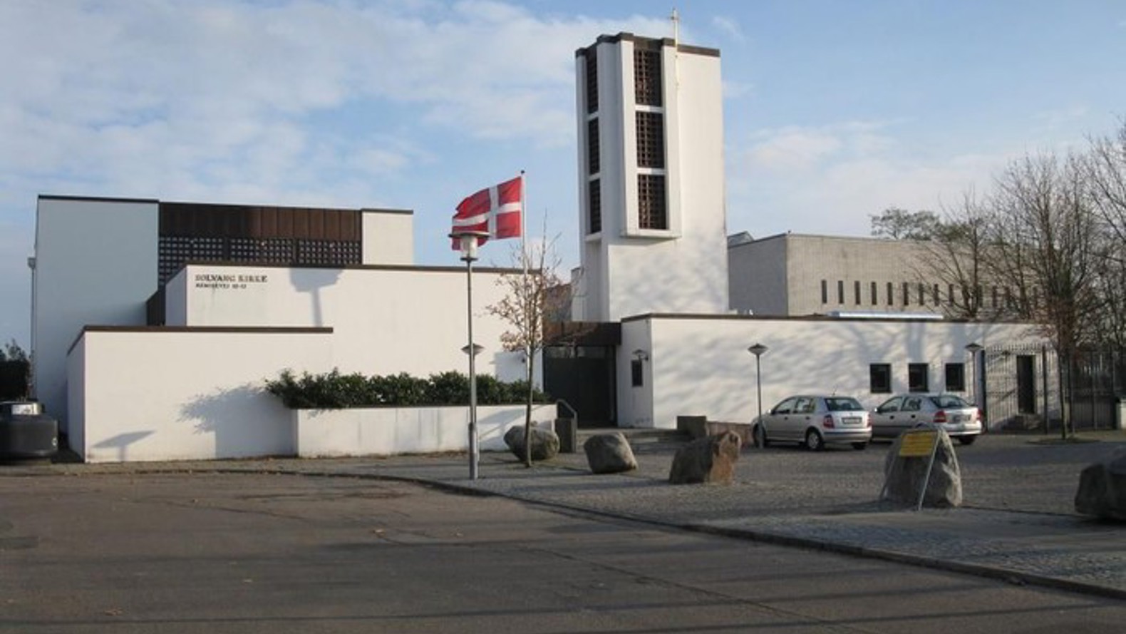 Solvang Kirke Er Bygget I 1976 Som En Del Af Urbanplanen. Foto Solvang Kirke