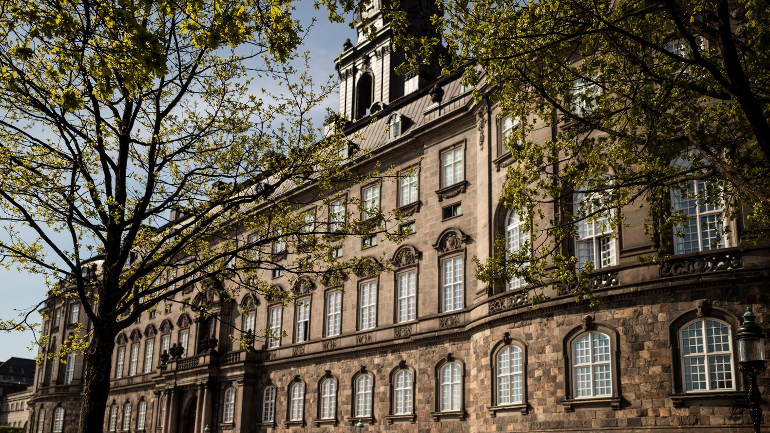 Christiansborg Trae Nedefra David Kahr High
