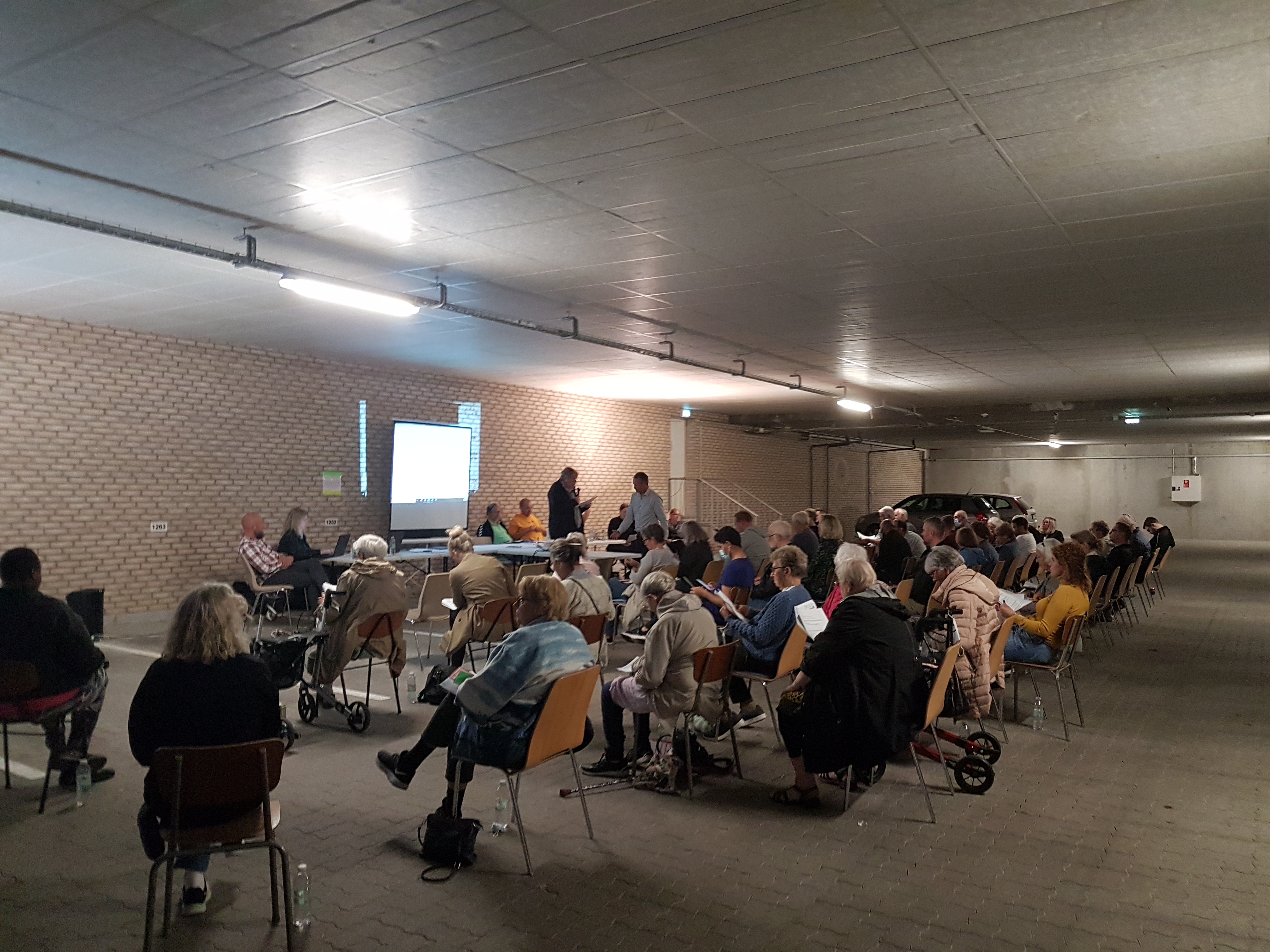 Afdelingsmøde I P Kælder Almenbo