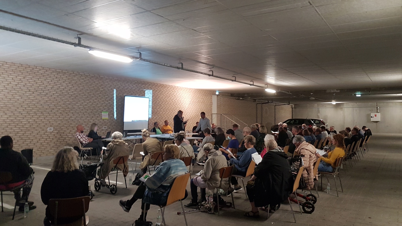 Afdelingsmøde I P Kælder Almenbo