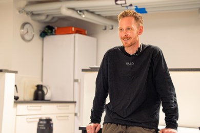 Nick er social vicevært for unge med autisme: ”Kollegiet er en øvebane i livet” image