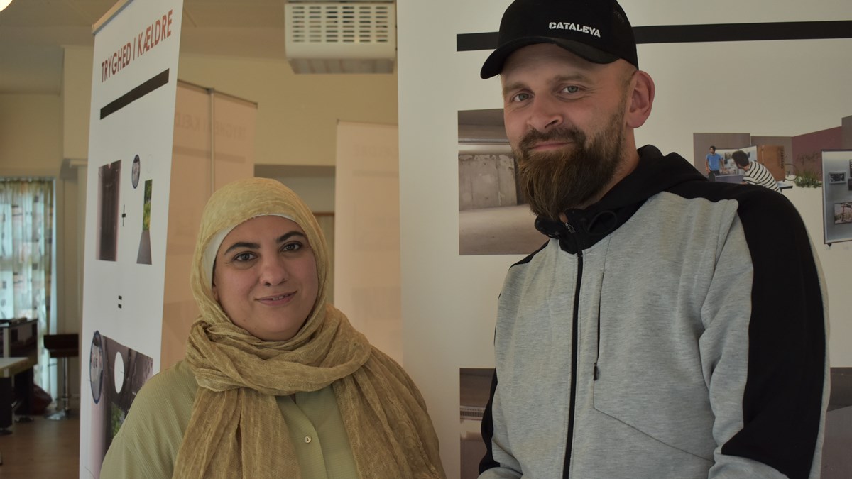 Sahira Bhatti Og Alex Rehrmann Sidder I Afdelingsbestyrelsen, Hvor De Arbejder For At Kælderen Bliver Et Trygt Sted For Alle.